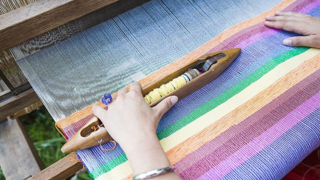 Pakistan Clothing weaving loom, weaving, traditional